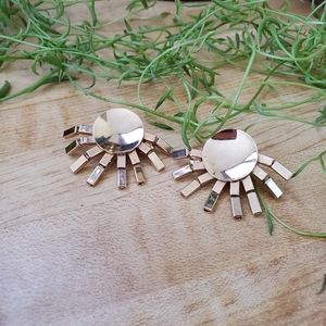 Vintage Gold Tone Sunburst Boho Earrings